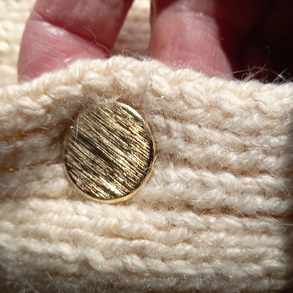 Vintage handmade cable knit Cardigan Sweater - Picture 7 of 8